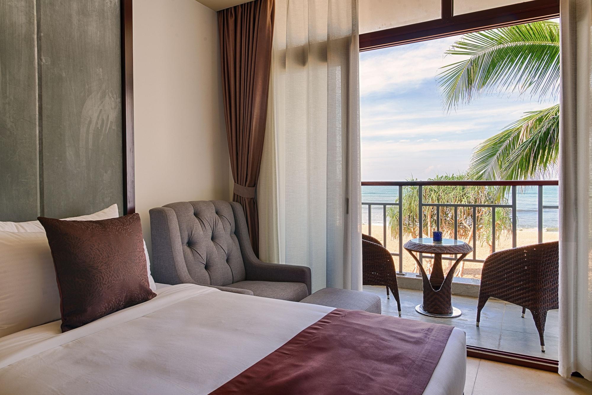 Jie Jie Beach Hotel Wadduwa Exteriör bild