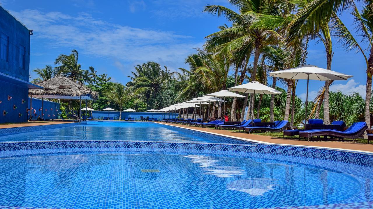 Jie Jie Beach Hotel Wadduwa Exteriör bild