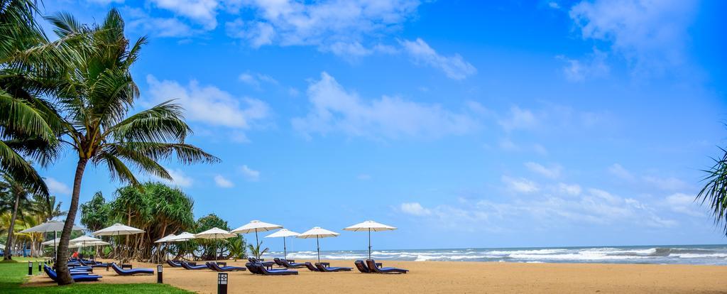 Jie Jie Beach Hotel Wadduwa Exteriör bild